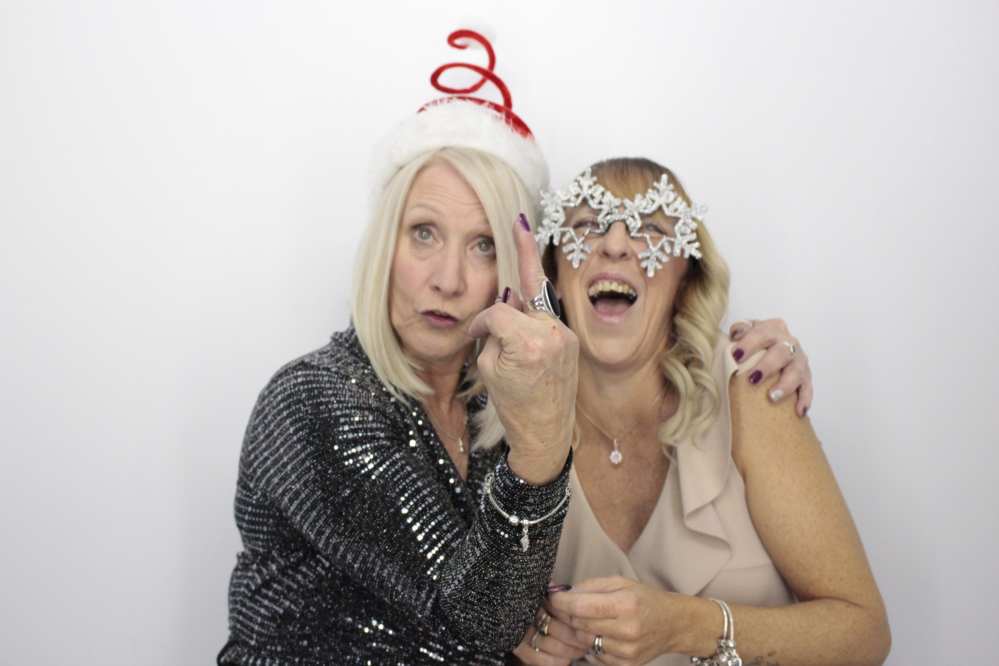 Fittleworth Medical Christmas Party | View more photos from the event at gallery.myphotoboothexperience.co.uk/u/MyPhotoBoothExperienceLtd/Fittleworth-Medical-Christmas-Party